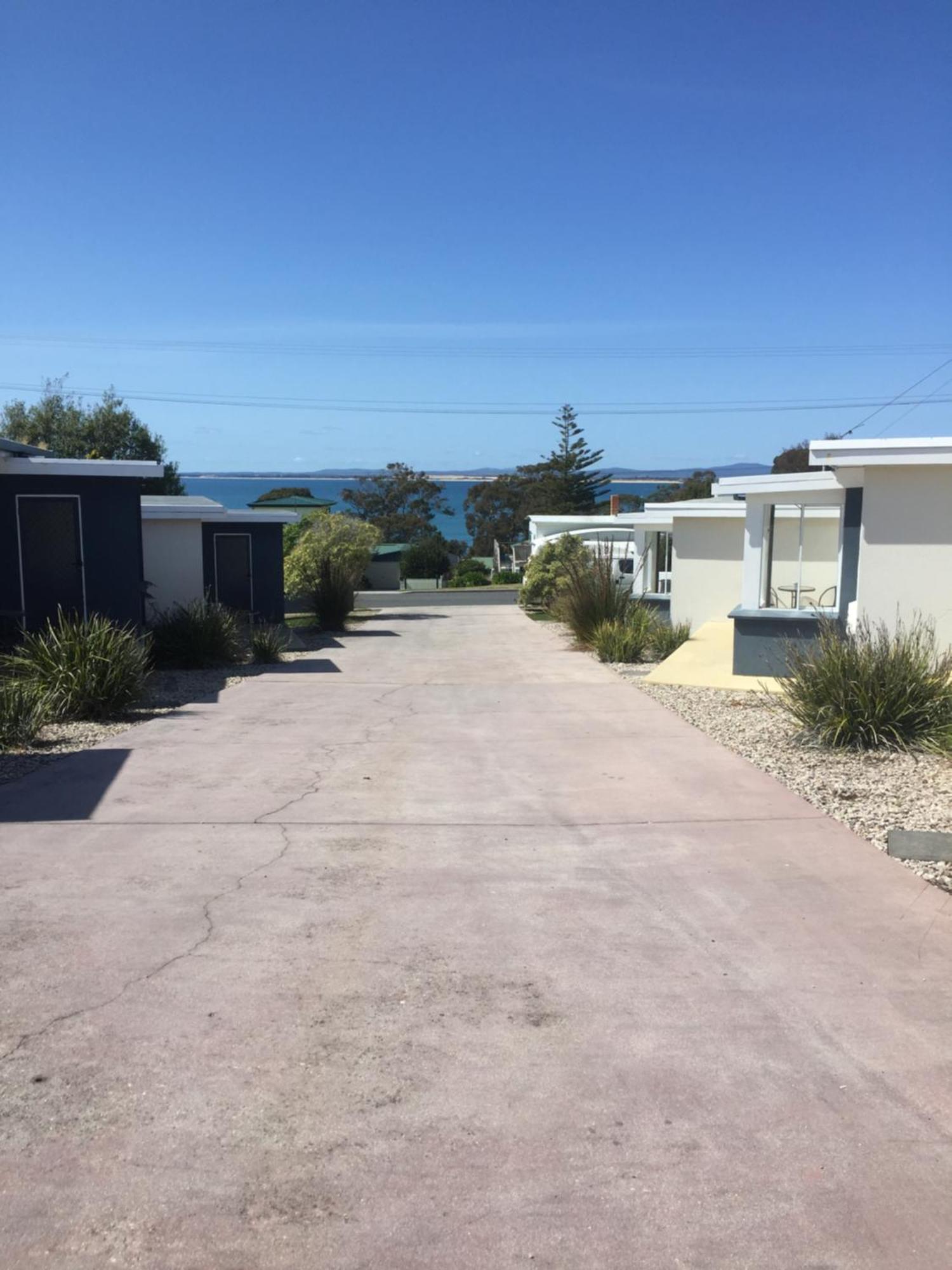 Old Pier Apartments ブリッジポート エクステリア 写真